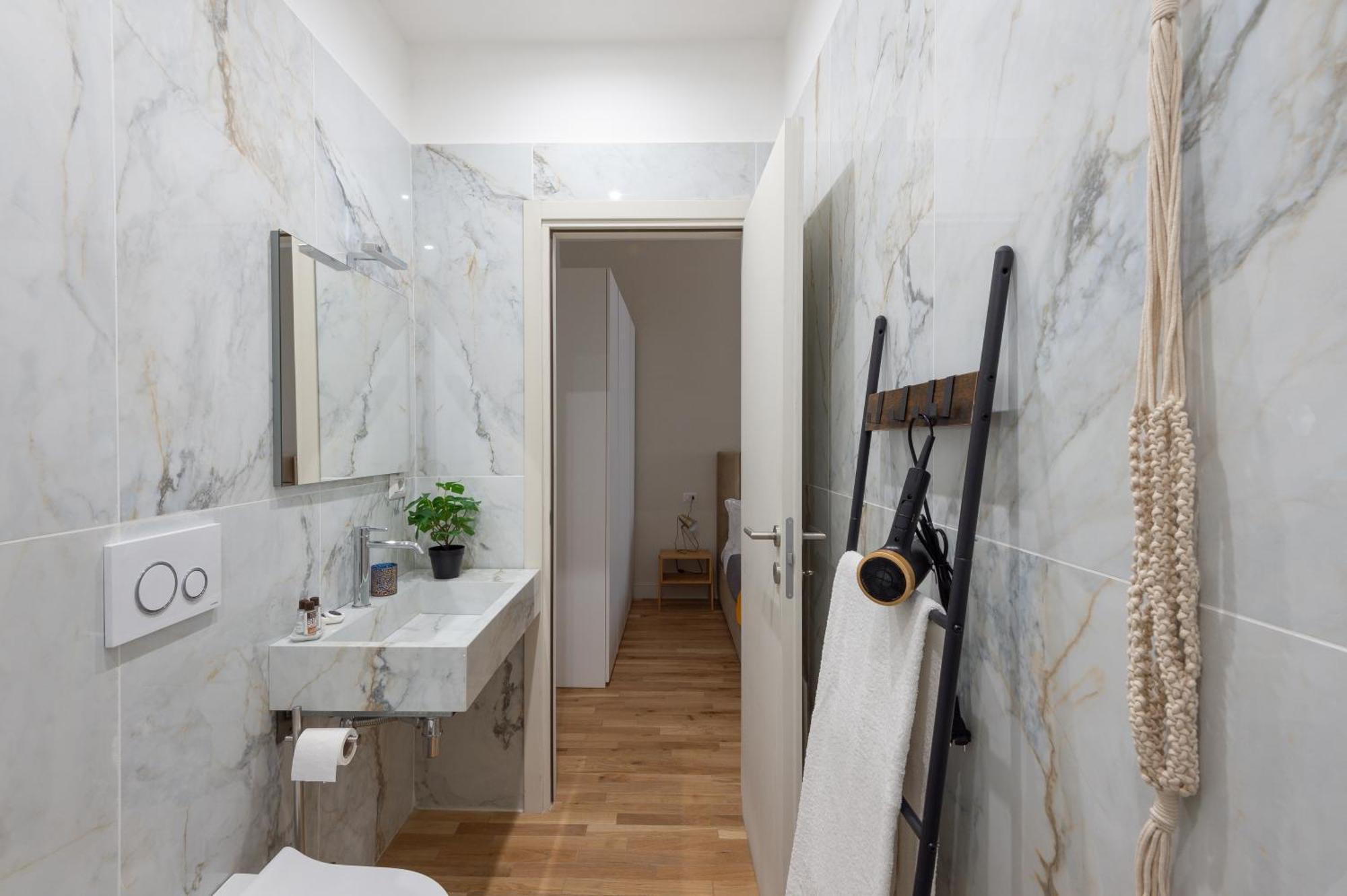 Cattaneo Monti Delizioso E Nuovissimo Appartamento Rome Bagian luar foto